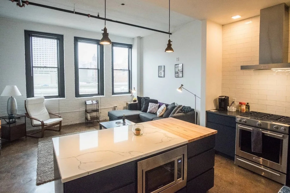 Historic 3rd Ward 1BR Loft with Parking