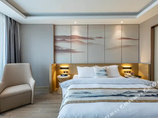 Metropolo Jinjiang Hotels (Fengxian Jinjiang Building)