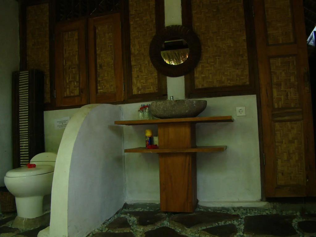 Flower Bud Bungalow Balangan