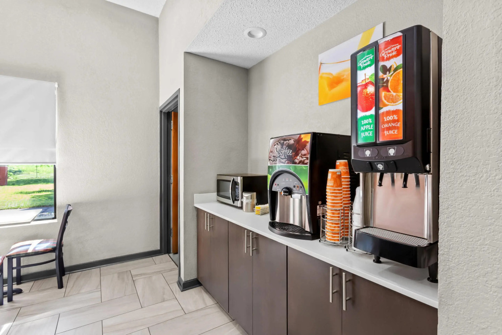 Quality Inn Rochester South