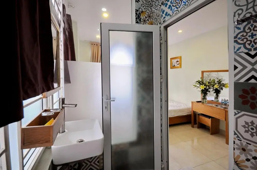 Happy Angel Hotel