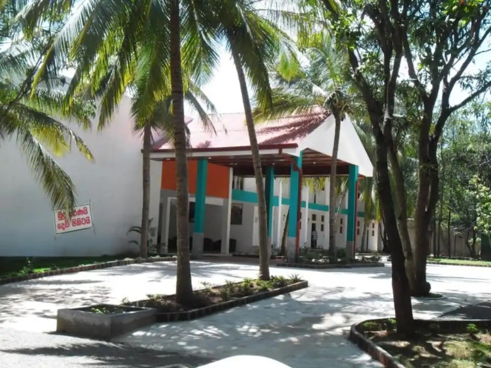Acme Transit Hotel