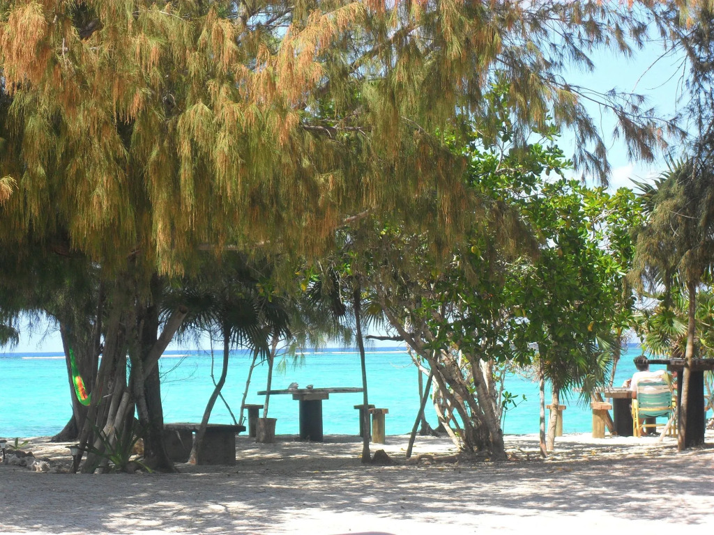 Pelican Beach Hotel