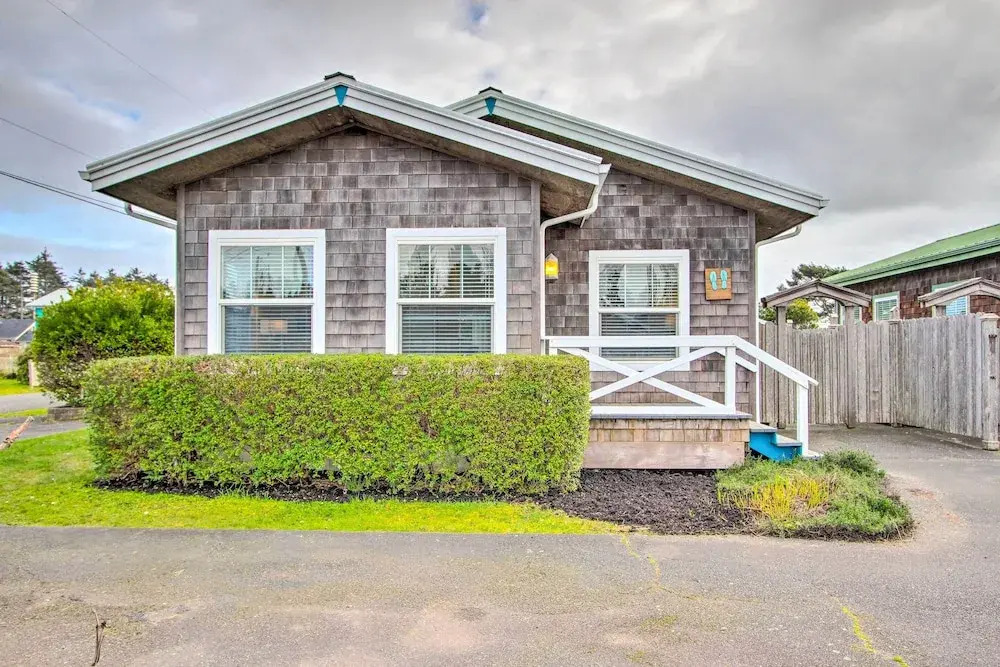 Airy Coastal Escape w/ Deck - Steps to Beach!