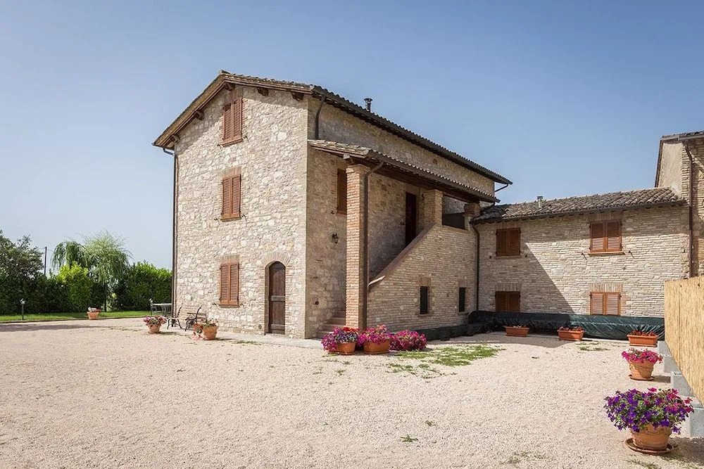 Agriturismo"Il Sagrato di Assisi" appartamenti,camere