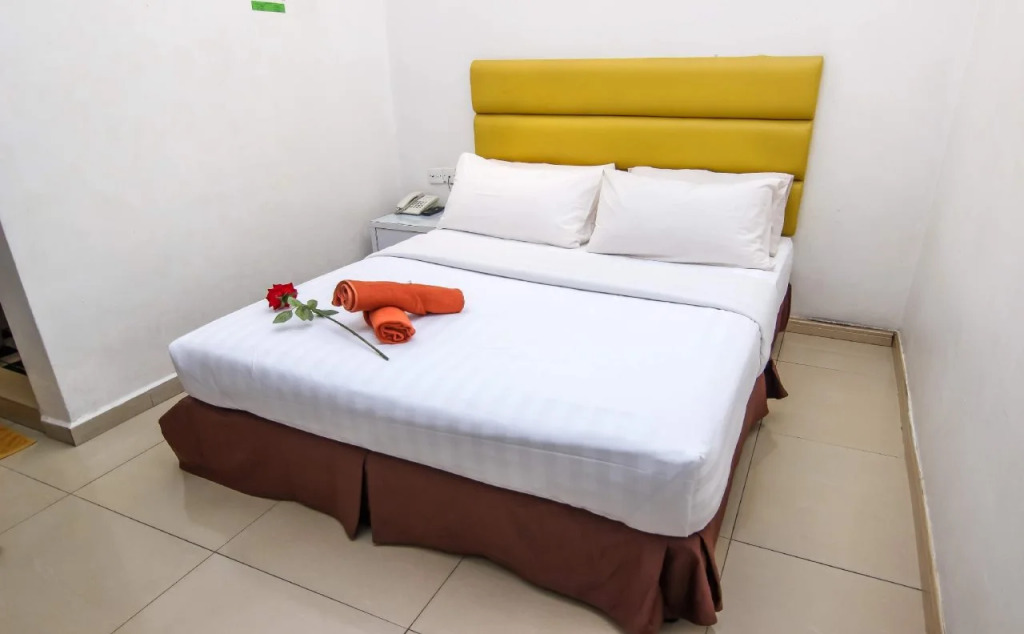 Rose Cottage Hotel Taman Impian Senai
