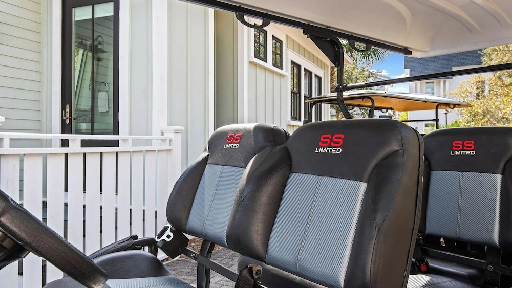 Watersound 4BR w/ Heated Pool, Golf Carts & Bikes - Sleeps 12