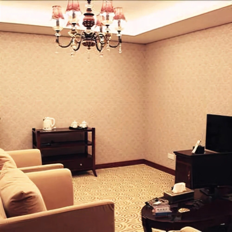 Lanqin Hotel