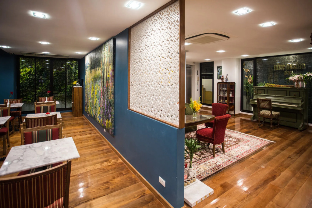 Nine Design Place
