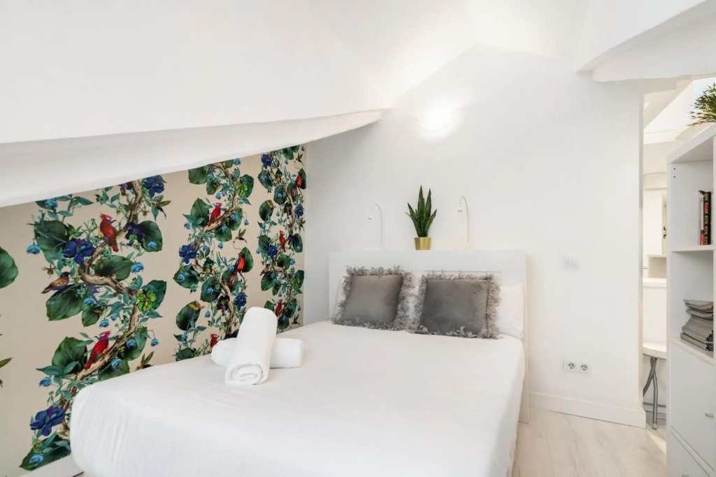 Dobo Rooms Cava Baja 2