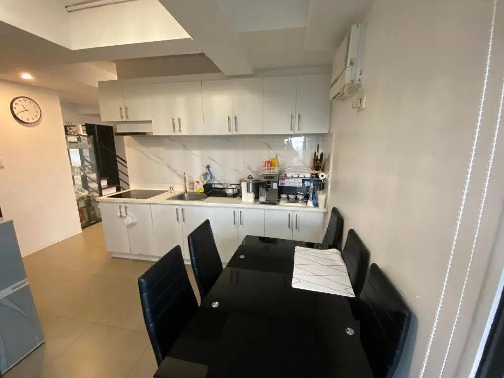 Penthouse suite at Porto Vita Towers in Cubao Quezon City