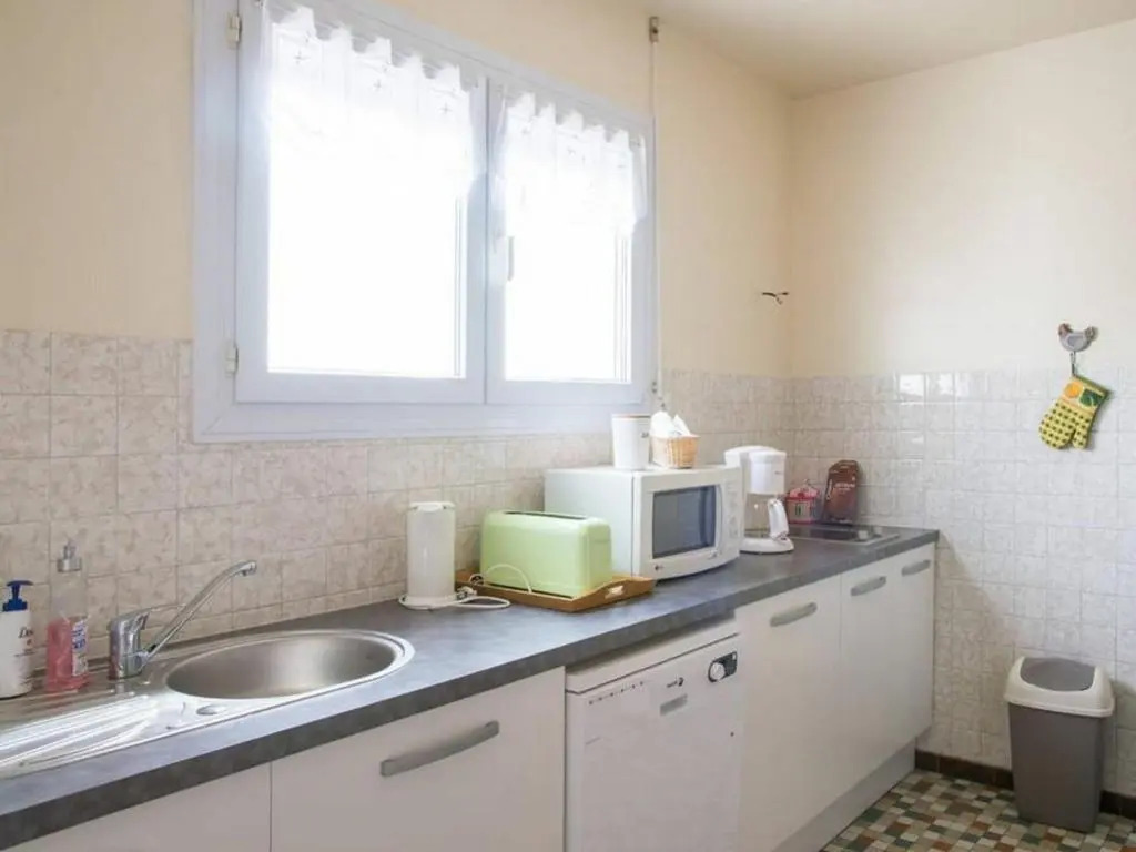 Maison rénovée avec grand jardin, proche des Sables-dOlonne, 4 chambres, terrasse et Wifi - FR-1-426-187