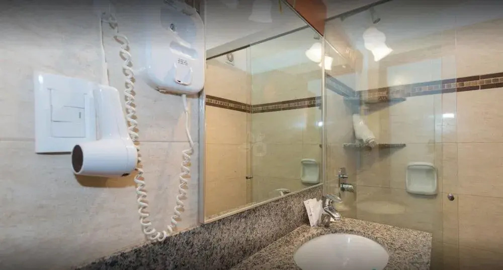 Hotel Camelot