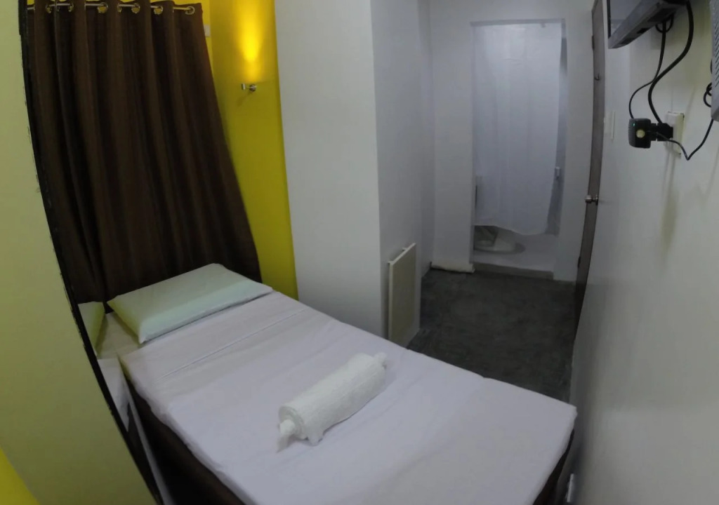 G-Galyx Inn Hotel