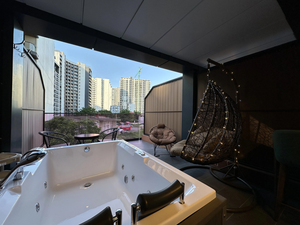 Апарт-отель Batumi Beach Apartments on Adlia 2