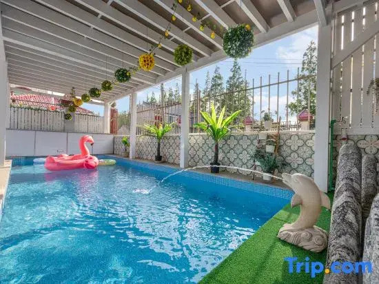Dongyu Vacation Apartment (Shanghai Dishui Lake)