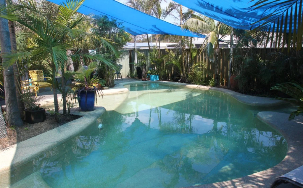 Salamander Beach Accommodation Adults Only
