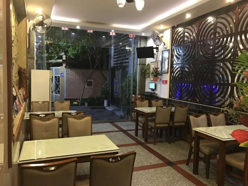 rubyhotel
