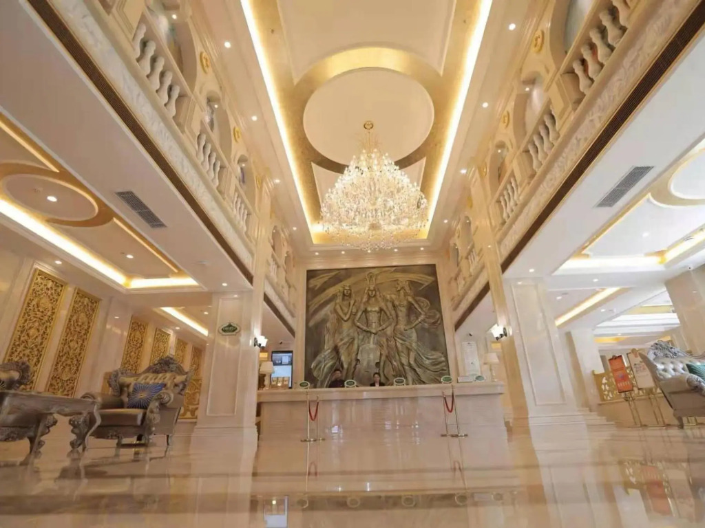 Vienna Hotel (Shenyang Central Street)