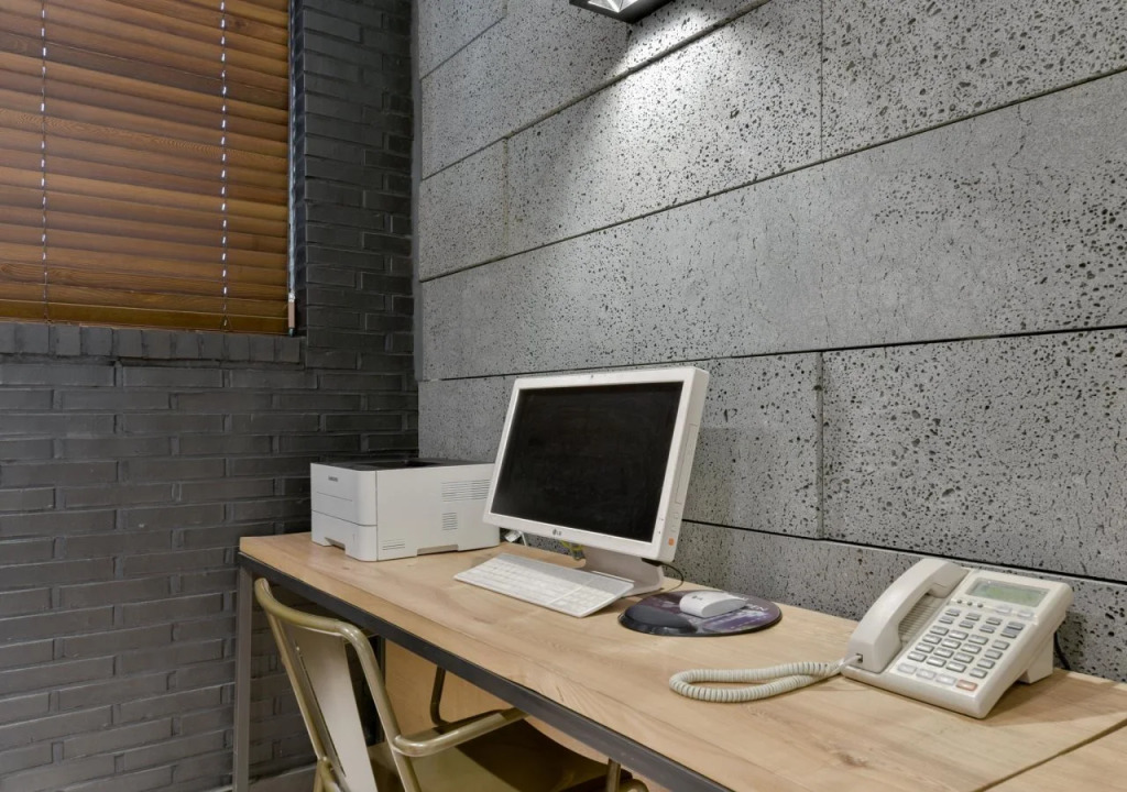I.T.W. Hotel