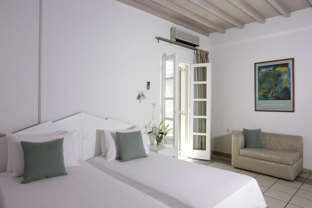 Mykonos Palace Beach Hotel