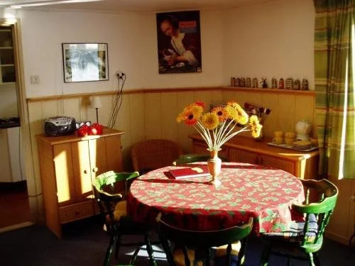 Houseboat under the Mill