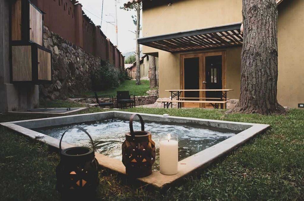 w Serene 2BR Riverside Villa w Nature Views