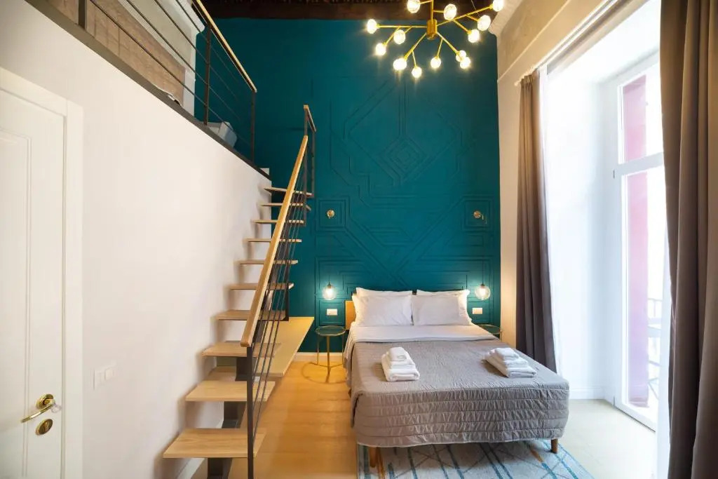 The Duomo House by House In Naples