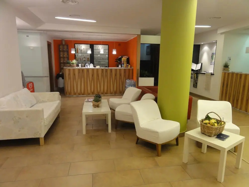 Apartment for 5 Guests in Pietra Ligure
