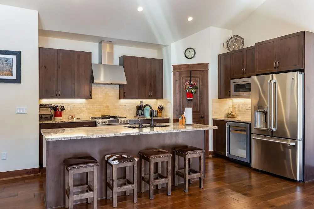 47 River Run Townhomes 3 Bedroom Townhouse by RedAwning