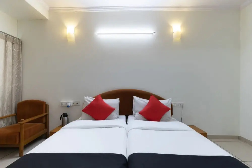 Capital O 48712 Hotel Foliage
