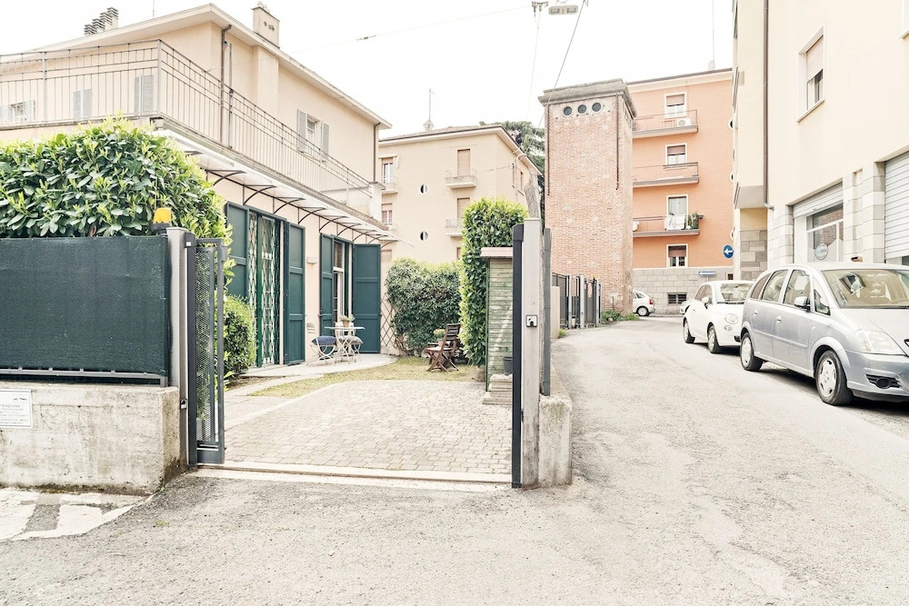 Bologna Garden House