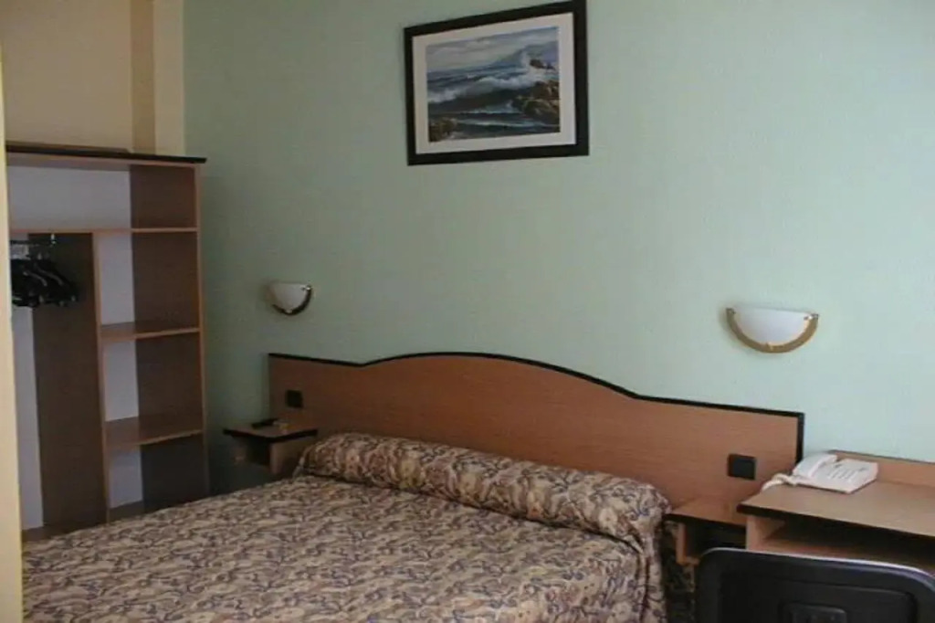 Hotel Ferney République