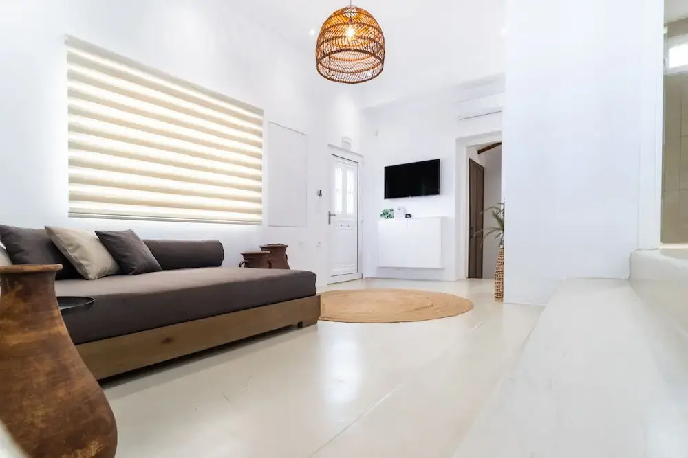 Wave, an Idyllic Seafront Suite