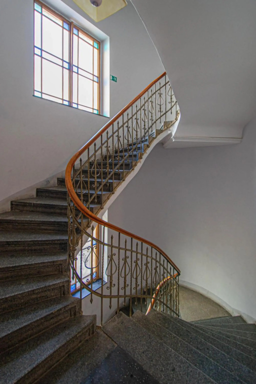 For celebrations spacious 3BDR apartment with balcony