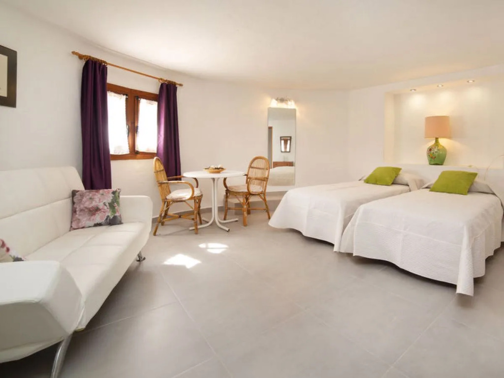 Holiday Home Lolita by Interhome
