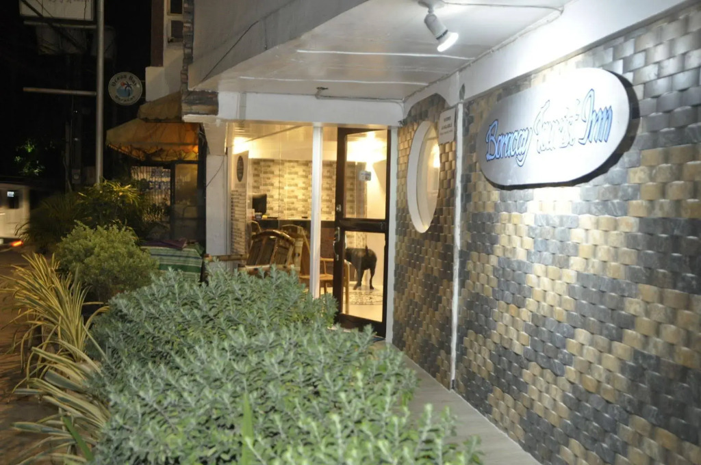 Boracay Tourists' Inn