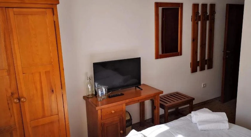 Todeva House Hotel and Tavern