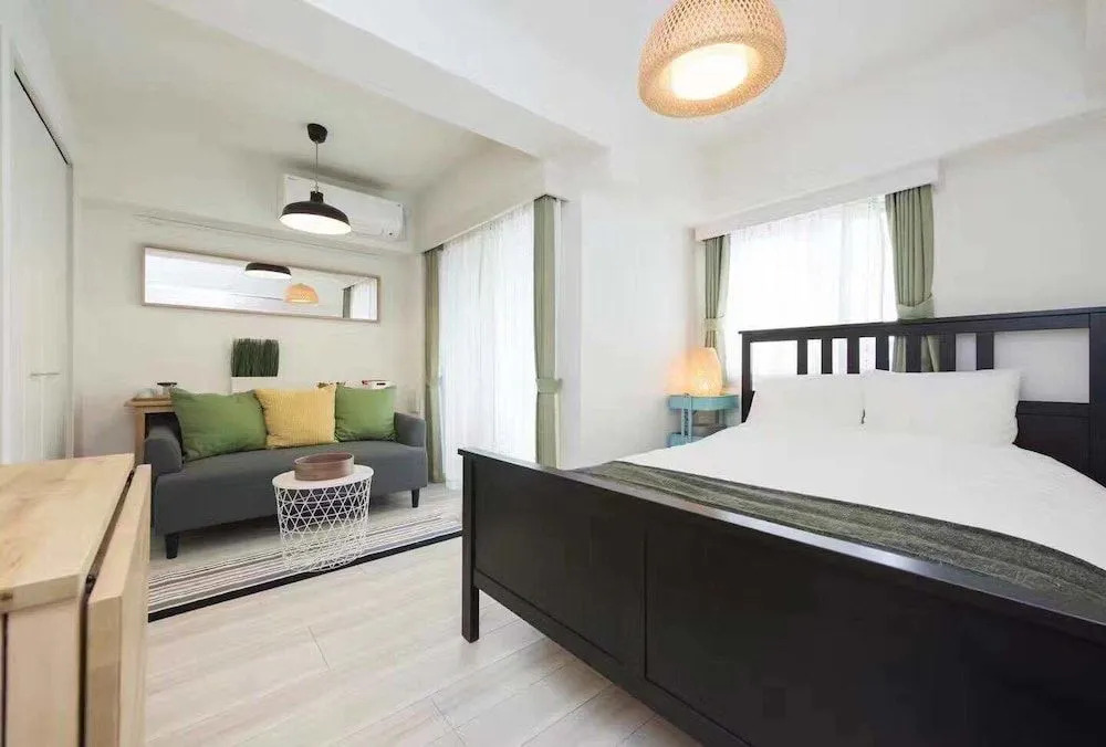 Cozy Home Hotel