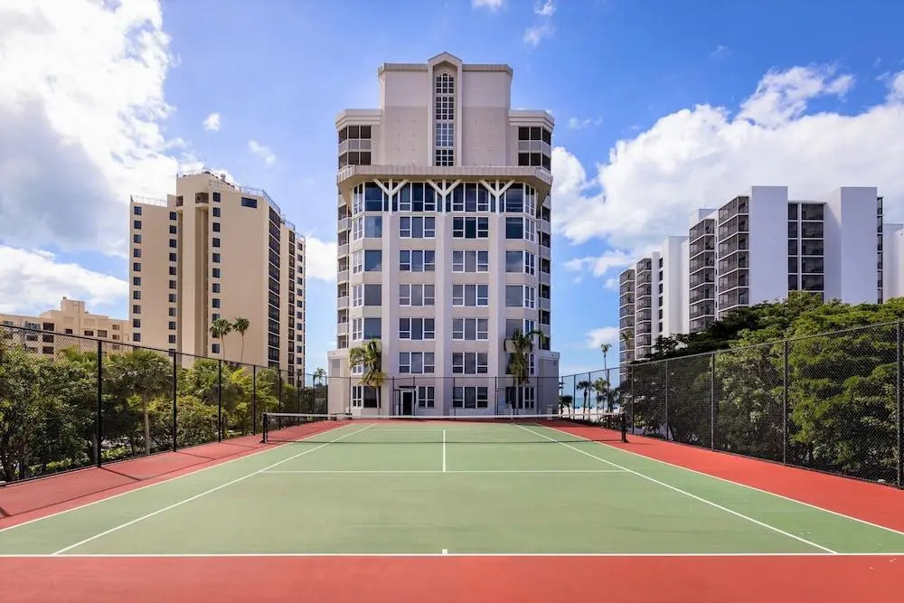 Gullwing 602 - Three Bedroom Condo