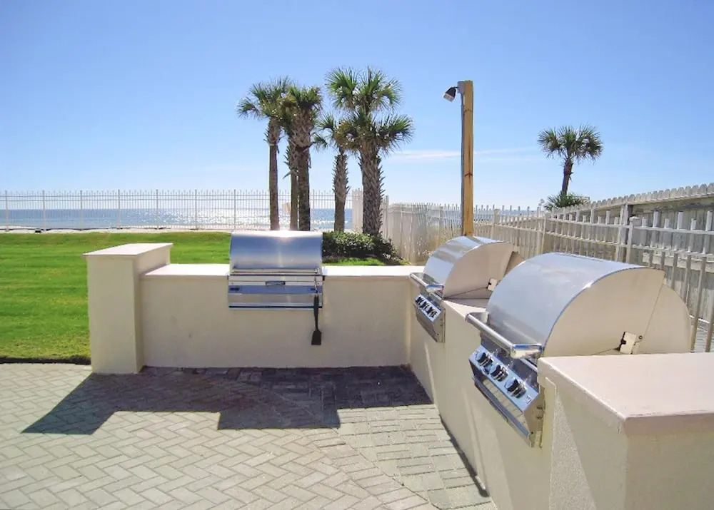 Silver Beach Towers 1205 East by RealJoy Vacations