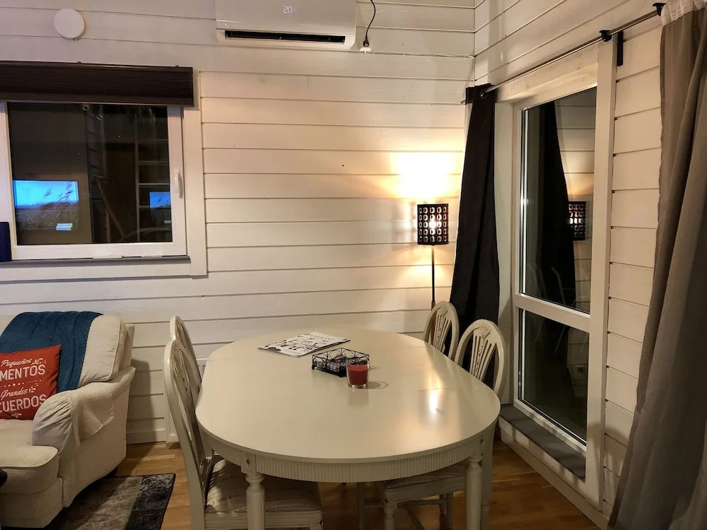 Hills Loft Cottage with Sauna