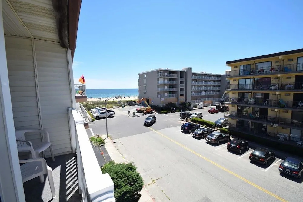 Ocean Lookout 5 2 Bedrooms 2 Bathrooms Condo