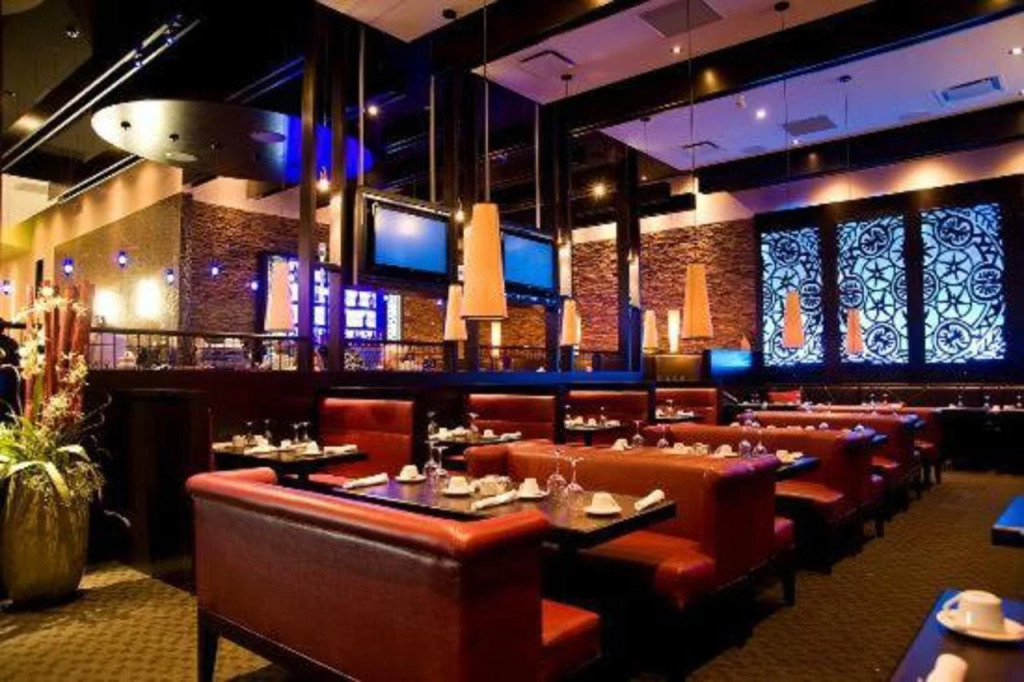 Acclaim Hotel by CLIQUE