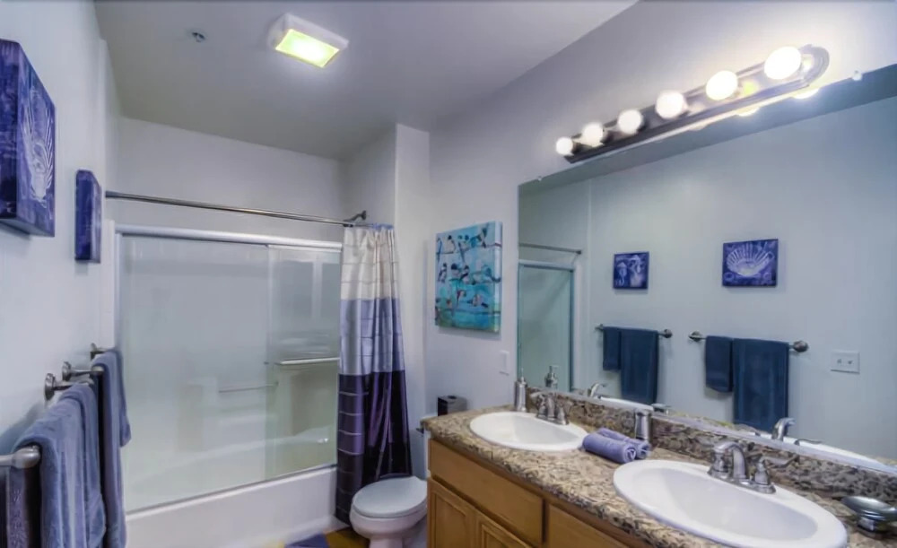 Glendon Westwood #5200 2 Bedroom Home