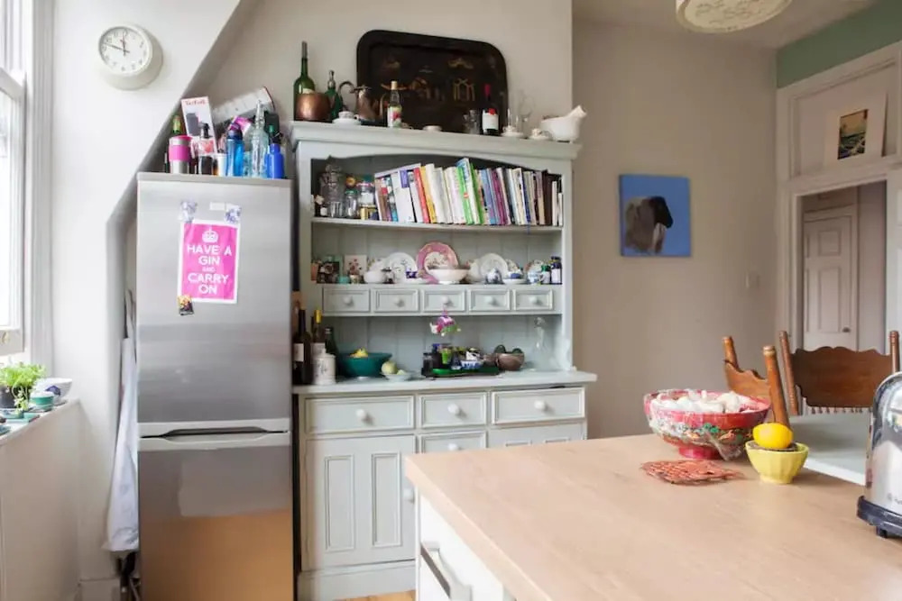 Spacious 2 Bedroom Flat in Battersea Park