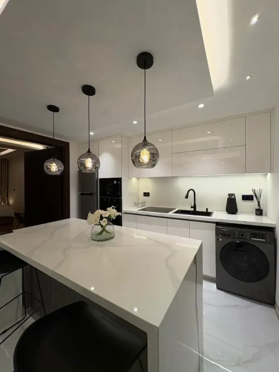 Peravi Residence