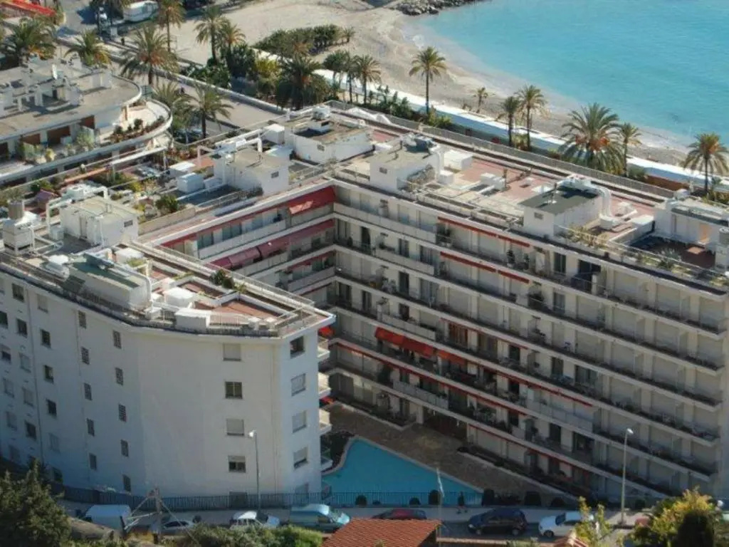Appartement Menton, 3 pièces, 5 personnes - FR-1-196-230