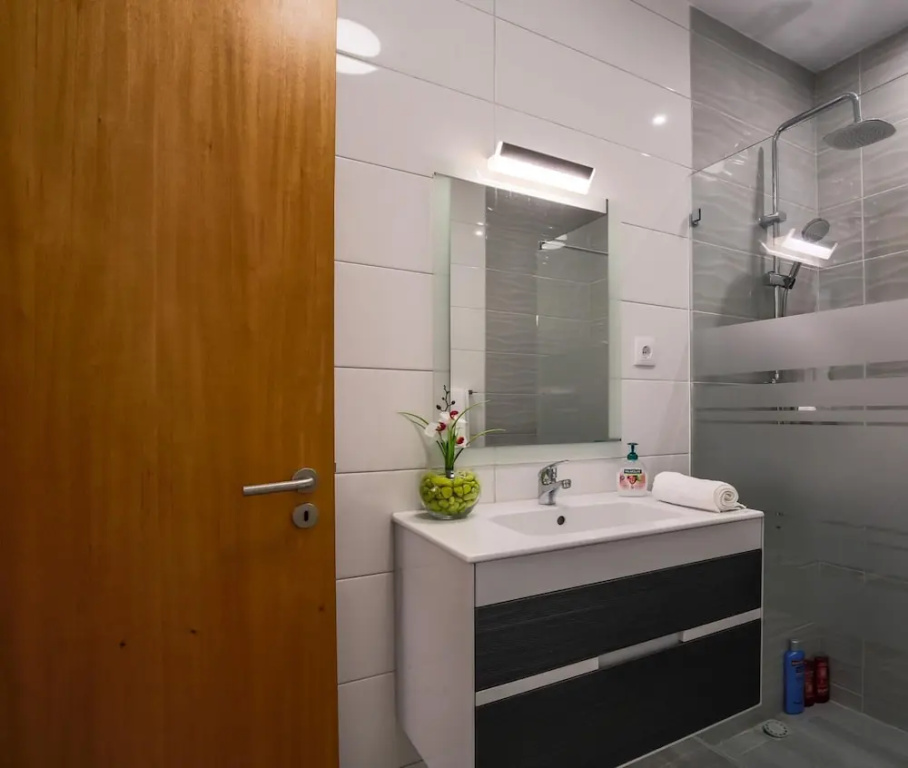 Silver Gate Home in Nossa Senhora do Pilar
