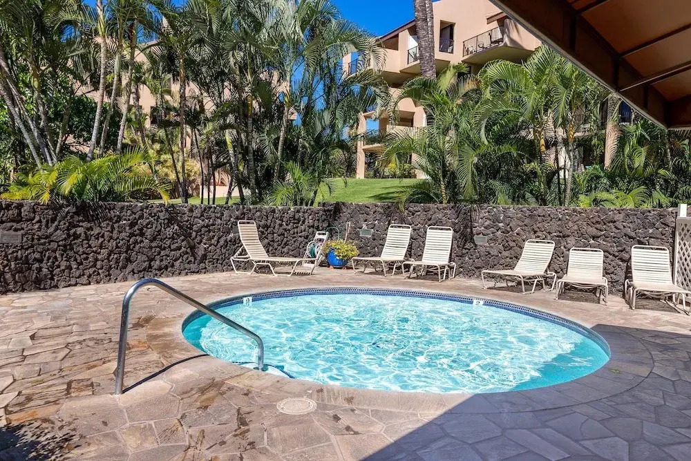 Kamaole Sands 10-113 - Ocean View, Ground Level, Stunning Renovation, Split-ac!